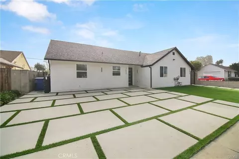 7842 Lasaine Ave, Northridge, CA 91325
