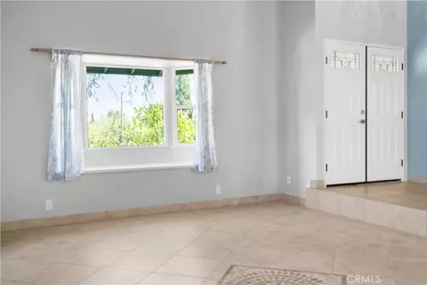 Living - 9046 Culpepper St, Rancho Cucamonga, CA 91730 photo 3 of 8