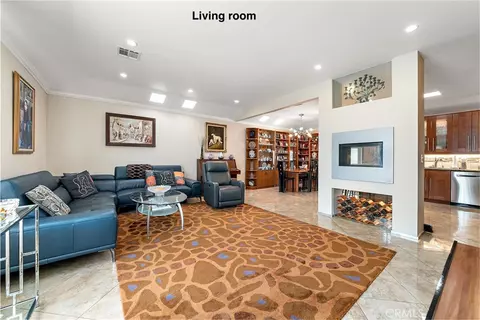 10500 Jordan, Chatsworth, CA 91311