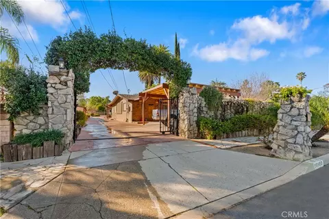 19160 Ingomar St, Reseda, CA 91335