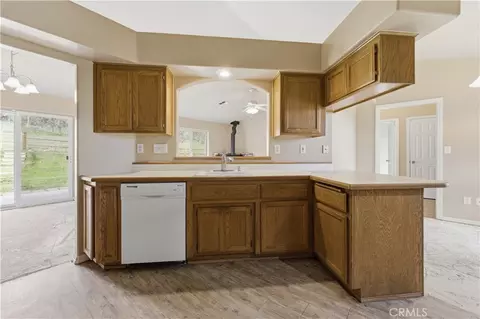 Kitchen - 21276 White Pne #39, Tehachapi, CA 93561 photo 1 of 1