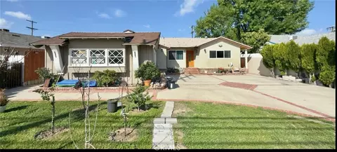 5921 Fallbrook Ave, Woodland Hills, CA 91367
