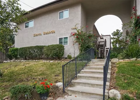 17847 Beneda #16, Canyon Country, CA 91351