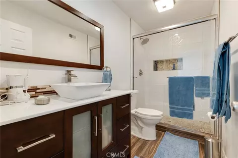 Bath - 5688 E Los Angeles, Simi Valley, CA 93063 photo 3 of 4