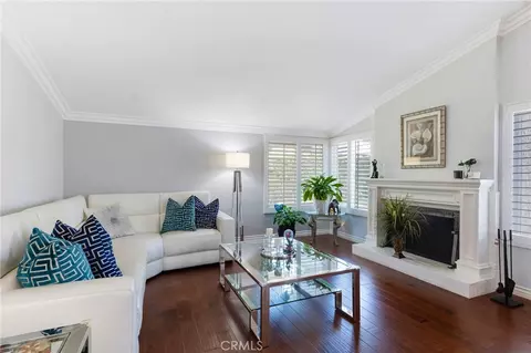 Living - 5688 E Los Angeles, Simi Valley, CA 93063 photo 2 of 3