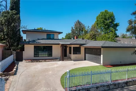 6539 Noble Ave, Van Nuys, CA 91411