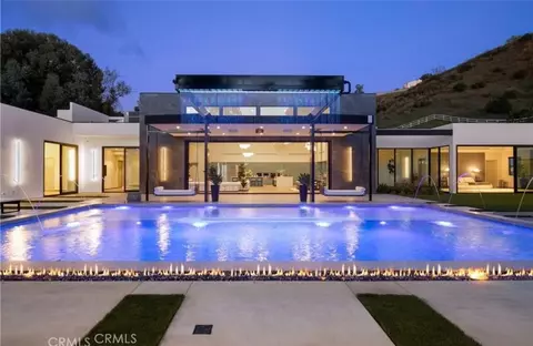 74 Coolwater Rd, Bell Canyon, CA 91307