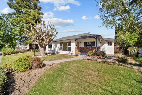 8936 Woodley Ave, North Hills, CA 91343