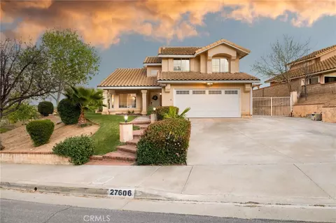 27606 Moonlight Pl, Castaic, CA 91384