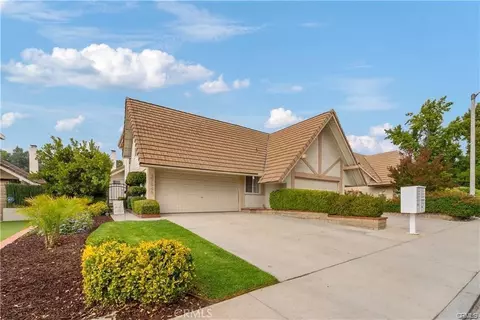 27065 Rio Prado Dr, Valencia, CA 91354