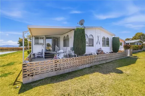 48303 20th W, Lancaster, CA 93534