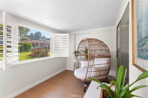 19204 Avenue Of The Oaks #B, Newhall, CA 91321