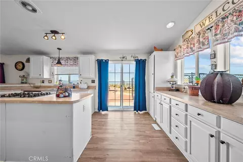 33330 Palen, Agua Dulce, CA 91350