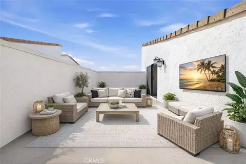 5310 Zelzah Ave #302, Encino, CA 91316