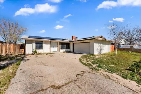 21449 Applewood, California City, CA 93505