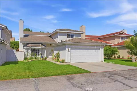 16711 Parthenia St #2, North Hills, CA 91343