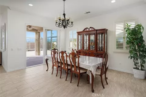 Dining - 22384 Riverstream Ct, Saugus, CA 91350 photo 1 of 1