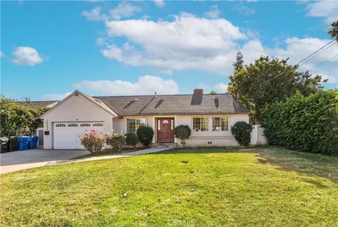 13608 Bassett St, Valley Glen, CA 91405