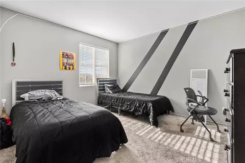 6949 Beale, Palmdale, CA 93552 photo 19
