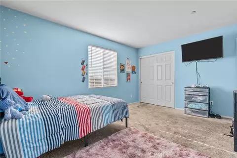 6949 Beale, Palmdale, CA 93552 photo 17