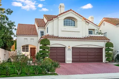 23218 Runnymede St, West Hills, CA 91307