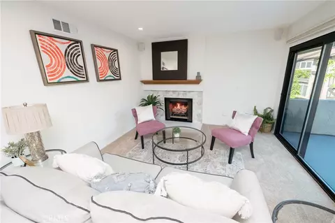 6716 Clybourn #238, North Hollywood, CA 91606