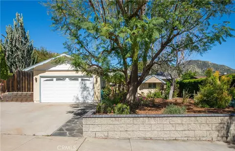 13570 Simshaw, Sylmar, CA 91342