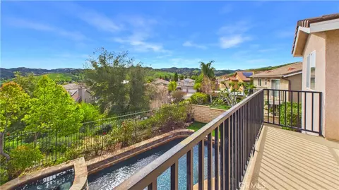 27824 Pine Crst, Castaic, CA 91384