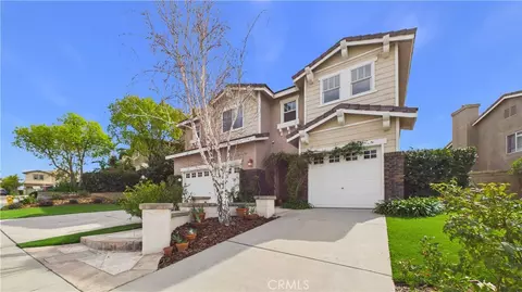 27824 Pine Crst, Castaic, CA 91384
