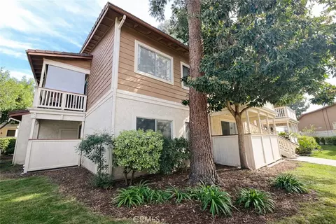 2456 Pleasant Way #A, Thousand Oaks, CA 91362