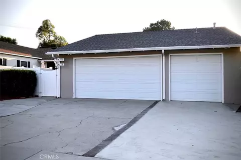 4813 Topanga Cyn, Woodland Hills, CA 91364
