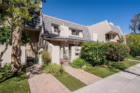 22249 Erwin, Woodland Hills, CA 91367