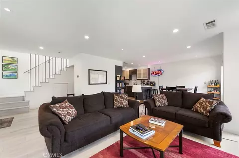 11744 Moorpark #F, Studio City, CA 91604