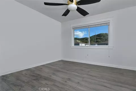 28159 Robin Ave, Saugus, CA 91350 photo 28