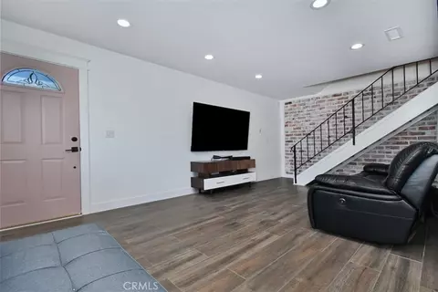 Other - 28159 Robin Ave, Saugus, CA 91350 photo 4 of 38