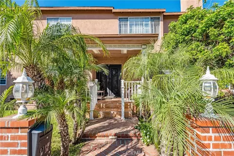 13001 Debby St, Van Nuys, CA 91401