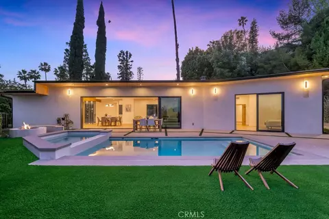 15641 High Knoll Rd, Encino, CA 91436