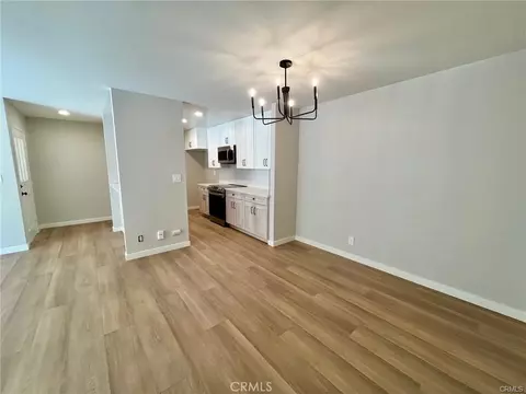 25715 Hogan Dr #B1, Valencia, CA 91355