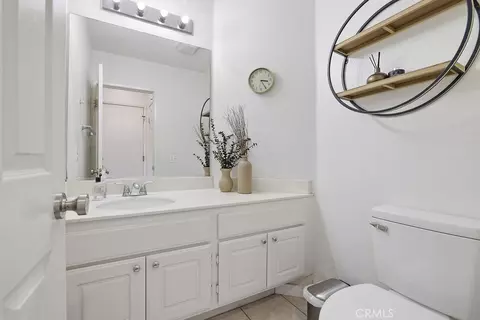 Bath - 746 Kohala St, Oxnard, CA 93030 photo 1 of 3