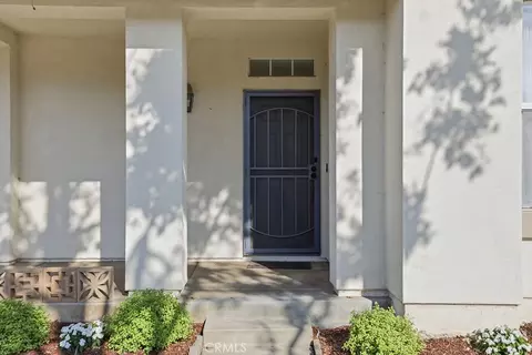Exterior - 746 Kohala St, Oxnard, CA 93030 photo 3 of 7
