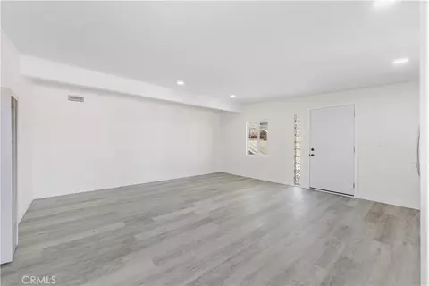 Living - 44745 3rd E, Lancaster, CA 93535 photo 2 of 5