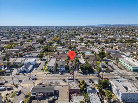 8315 Avalon, Los Angeles, CA 90003