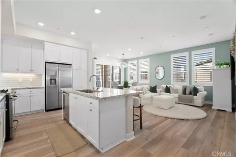 27466 Mercantile Ct #204, Valencia, CA 91381