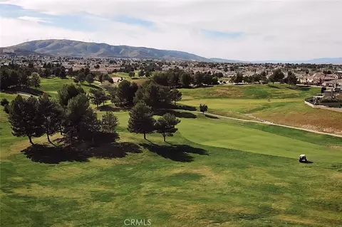 View/Area - 3607 Mountain Shadows Ct, Palmdale, CA 93551 photo 2 of 7