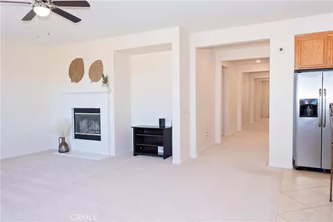 Entry Way - 3607 Mountain Shadows Ct, Palmdale, CA 93551 photo 2 of 4