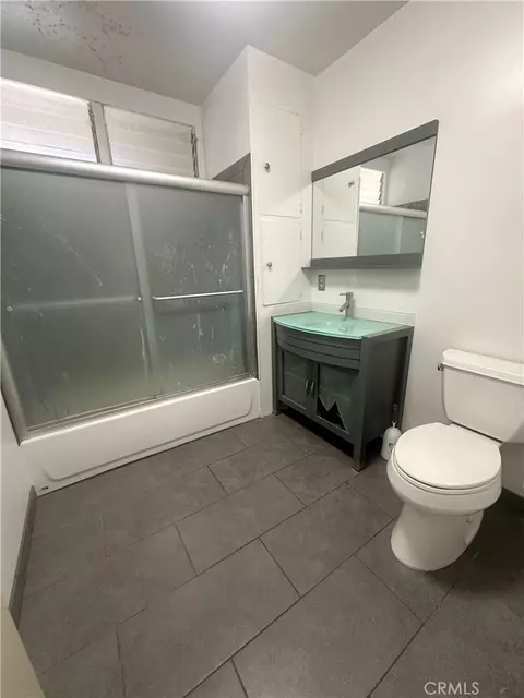 Bath - 1602 Collins, Needles, CA 92363 photo 1 of 1