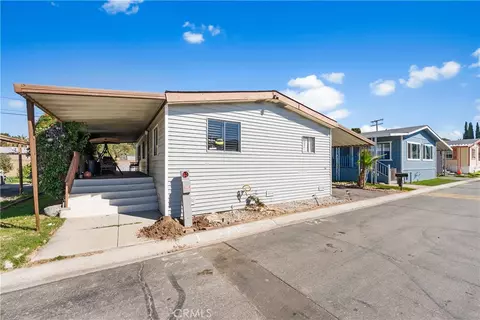 18540 Soledad Cyn #124, Canyon Country, CA 91351