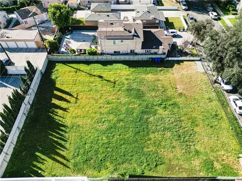 5922 Lemp Ave, North Hollywood, CA 91601