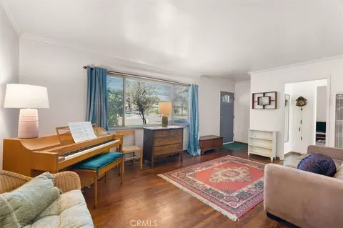 558 El Sur, Duarte, CA 91010