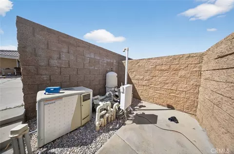 Exterior - 9280 Appleton St, Victorville, CA 92392 photo 10 of 10
